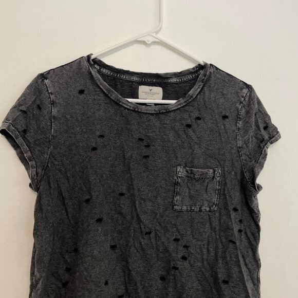 AMERICAN EAGLE Destroyed Pocket T-Shirt Black Ripped Rips Short Sleeve Crop Top - Picture 3 of 10